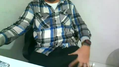 pau_transante69 online show from 06/15/26, 08:00