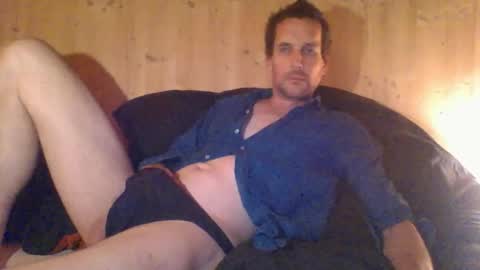 paueriwan online show from 11/18/25, 10:03