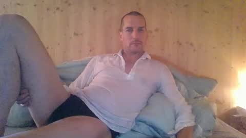 Snapshot of paueriwan chatting on 01/07/26, 12:18 paueriwan online show from 01/07/26, 12:18