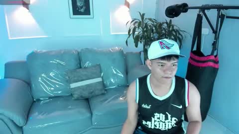 Snapshot of paul27__ chatting on 12/02/25, 03:12 paul27__ online show from 12/02/25, 03:12