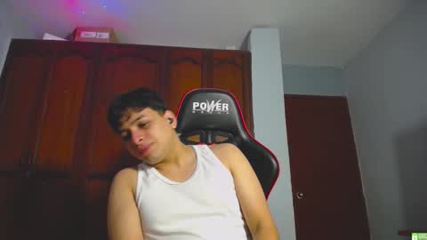 paul_crewe online show from 12/18/25, 01:11