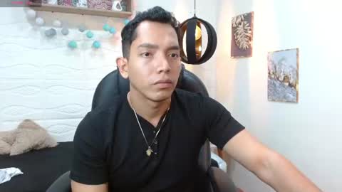 Snapshot of paul_cros chatting on 06/16/26, 11:24 paul_cros online show from 06/16/26, 11:24