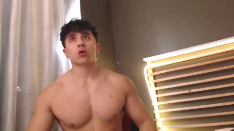 Snapshot of paul_evanss chatting on 12/03/25, 01:53 Paul online show from 12/03/25, 01:53