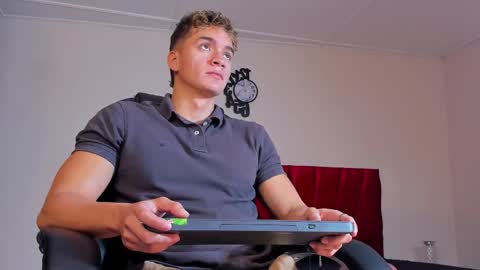 Paull George online show from 09/25/25, 01:15