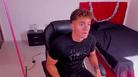 Paull George online show from 11/26/25, 07:04