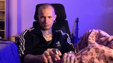 Snapshot of paul_razor chatting on 01/07/26, 08:00 Paul online show from 01/07/26, 08:00