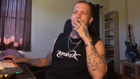 Snapshot of paul_razor chatting on 02/07/26, 05:11 Paul online show from 02/07/26, 05:11