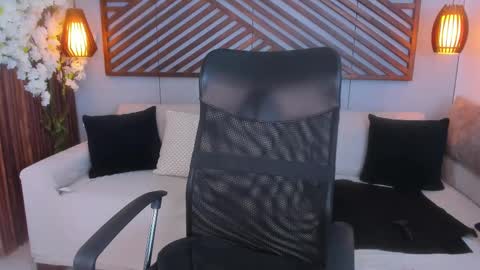 Snapshot of paul_rivera chatting on 09/30/25, 10:26 Paul Rivera online show from 09/30/25, 10:26