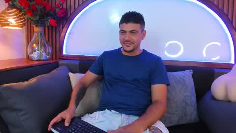 Snapshot of paul_rivera chatting on 12/04/25, 08:17 Paul Rivera online show from 12/04/25, 08:17