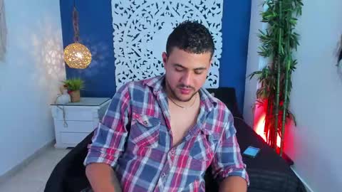 Snapshot of paul_rivera chatting on 05/12/26, 09:01 Paul Rivera online show from 05/12/26, 09:01