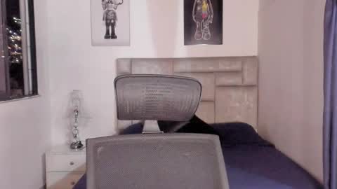 PAUL ROGER online show from 11/15/25, 02:31