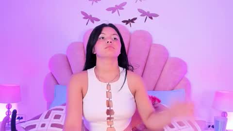 Paula   online show from 11/22/25, 09:14