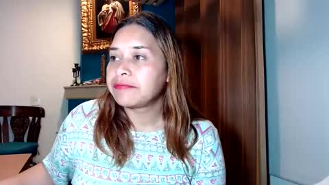 Snapshot of paula_anderson chatting on 12/10/24, 01:00 PAULA online show from 12/10/24, 01:00