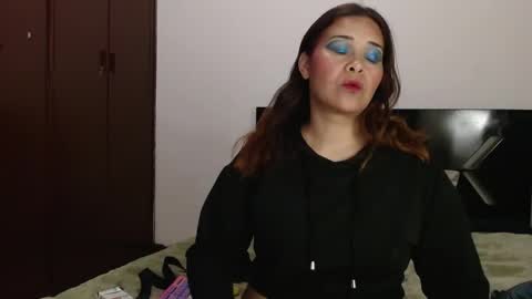 PAULA online show from 05/07/26, 03:01