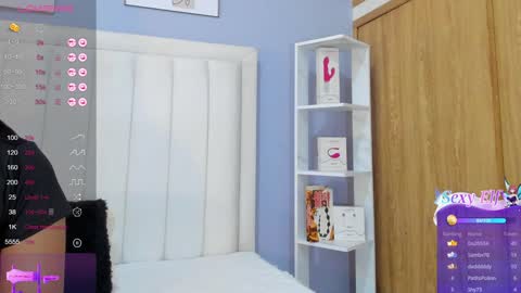 Pau online show from 01/26/25, 04:20