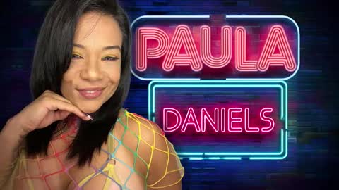Snapshot of paula_daniela1 chatting on 02/25/26, 12:15 Paula online show from 02/25/26, 12:15