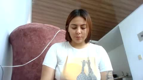 Snapshot of paula_torrez chatting on 07/17/26, 03:29 paula_torrez online show from 07/17/26, 03:29