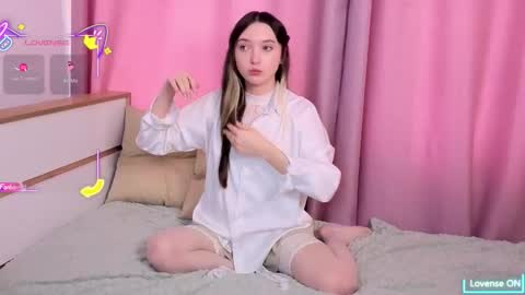 Snapshot of paulaharris chatting on 10/22/25, 11:32 Alice online show from 10/22/25, 11:32