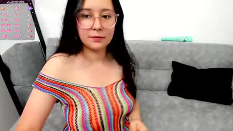 Snapshot of paulette65 chatting on 02/02/25, 03:10 PAU online show from 02/02/25, 03:10