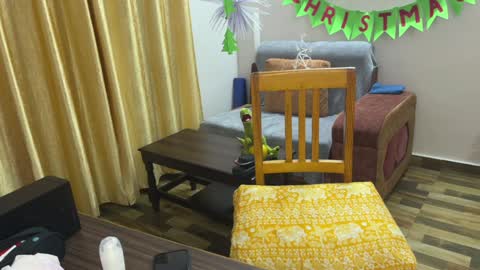 Snapshot of paulettegoddard chatting on 01/02/25, 05:29 Isla Chase online show from 01/02/25, 05:29