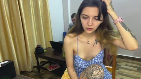 Snapshot of paulettegoddard chatting on 01/18/25, 03:16 Isla Chase online show from 01/18/25, 03:16