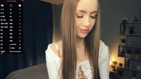 Snapshot of paulettelafevre chatting on 02/01/26, 07:12 Eva online show from 02/01/26, 07:12