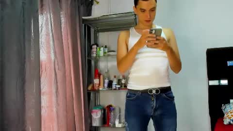 Snapshot of paulevans0204 chatting on 07/19/26, 02:43 paulevans0204 online show from 07/19/26, 02:43