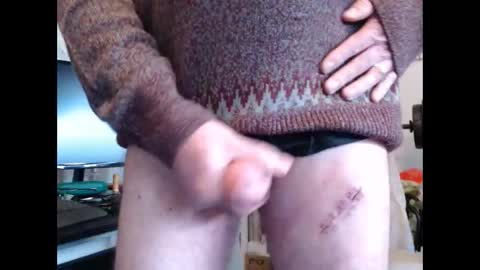 Snapshot of paulie120464 chatting on 12/09/24, 02:49 paulie120464 online show from 12/09/24, 02:49