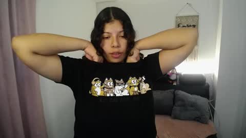 Snapshot of paulina07_ chatting on 05/15/26, 03:41 paulina07_ online show from 05/15/26, 03:41