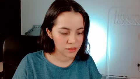 Paulina online show from 11/19/25, 10:32