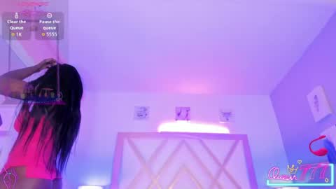 Snapshot of paulina_ruiz_ chatting on 04/10/26, 10:03 online show from 04/10/26, 10:03