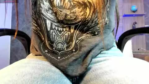 Snapshot of paulina_sweett chatting on 11/15/25, 10:45 Paulina online show from 11/15/25, 10:45