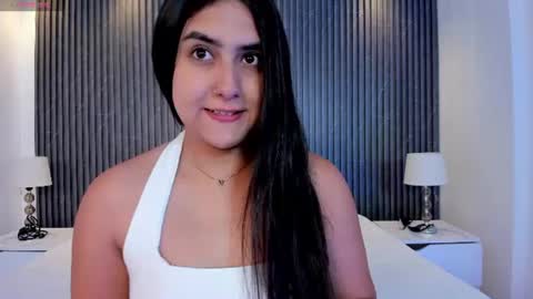 Paulina  online show from 06/17/26, 11:56