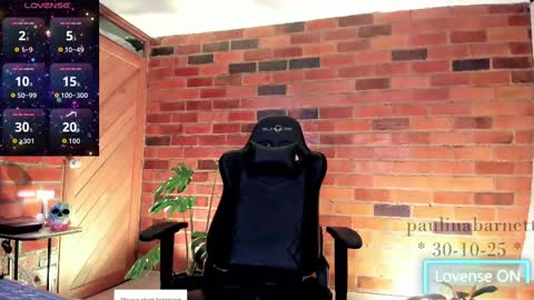 Paulina online show from 10/30/25, 03:35