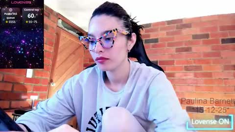 Paulina online show from 12/16/25, 03:00