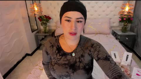 paulinabelen21 online show from 02/19/25, 03:28