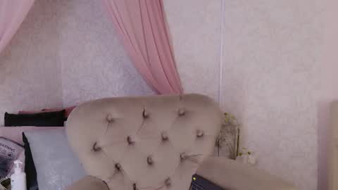 Paulina online show from 07/21/26, 12:18