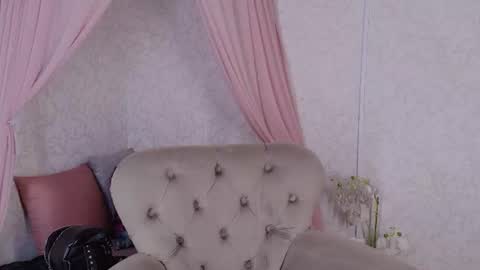 Paulina online show from 07/24/26, 11:41