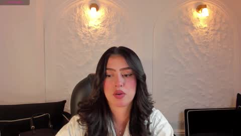 Snapshot of paulinasantosx chatting on 10/20/25, 07:25 Paulina Santos online show from 10/20/25, 07:25