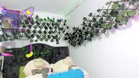 Paulina online show from 10/14/25, 03:29