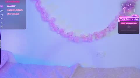 Pauline online show from 02/02/25, 04:37