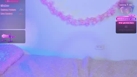 Pauline online show from 02/07/25, 03:12