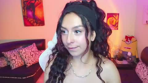 Paula San online show from 05/11/26, 09:56