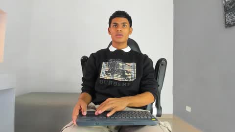 Paull Cassidy online show from 10/27/25, 07:40