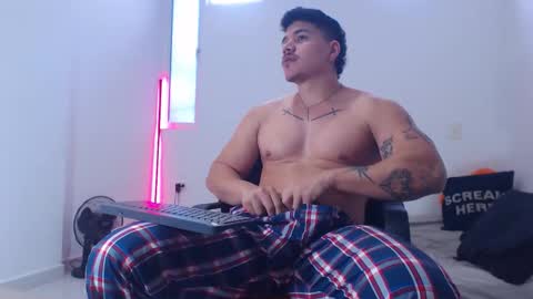 Paulo online show from 11/13/25, 01:10