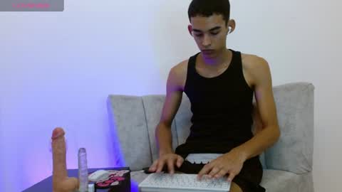 paulosex12 online show from 06/25/26, 11:53