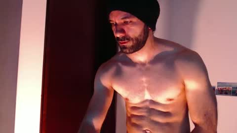 Snapshot of paulripped chatting on 03/31/26, 12:01 Paul online show from 03/31/26, 12:01