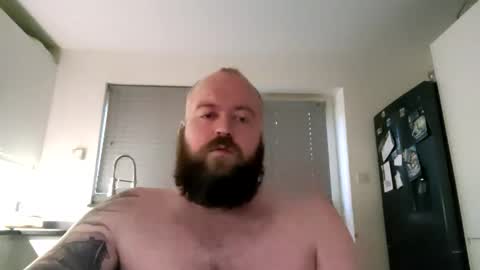 Snapshot of pauluk24 chatting on 02/19/26, 07:37 pauluk24 online show from 02/19/26, 07:37