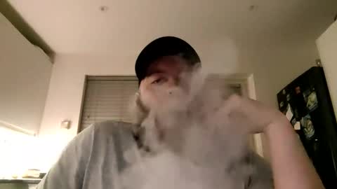 Snapshot of pauluk24 chatting on 02/23/26, 04:21 pauluk24 online show from 02/23/26, 04:21