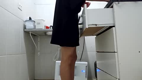 Snapshot of paumedio_tropa chatting on 10/12/25, 12:09 paumedio_tropa online show from 10/12/25, 12:09